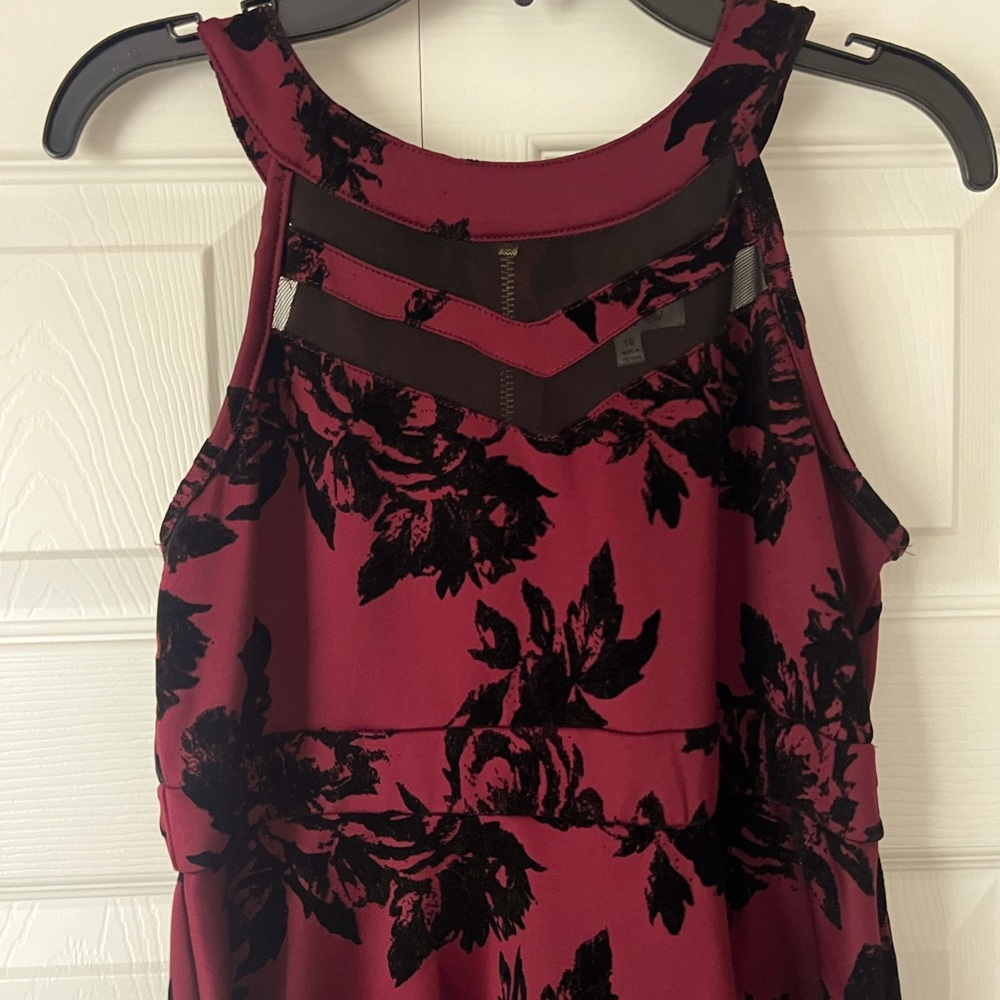 Beautiful A-line Sleeveless Burgundy Dress with black flocked flowers